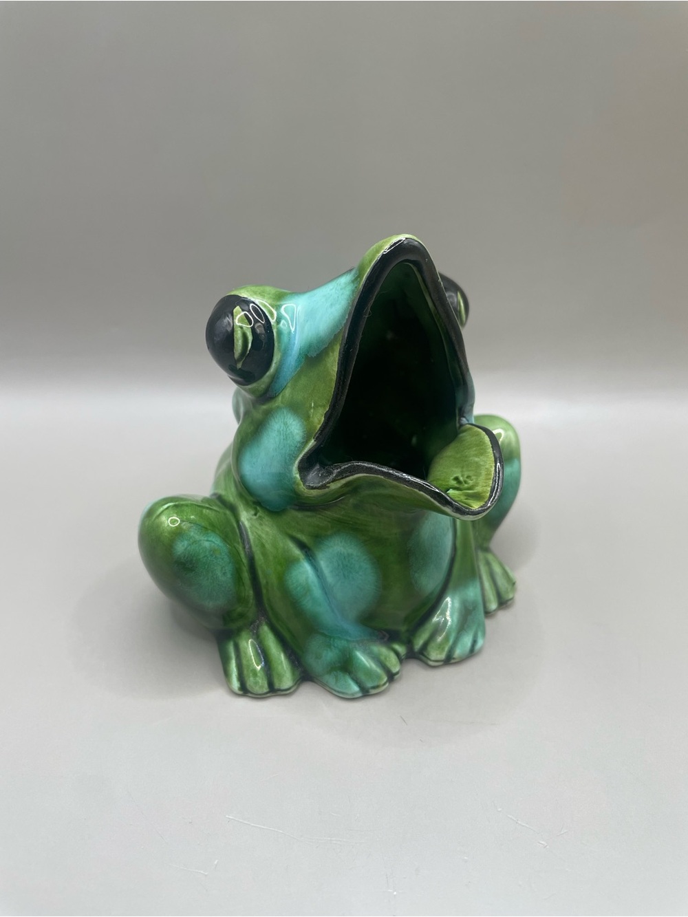 Vintage Enesco Japan Ceramic Green Frog Trinket Vanity Box Planter Vase 3.5โ Tal